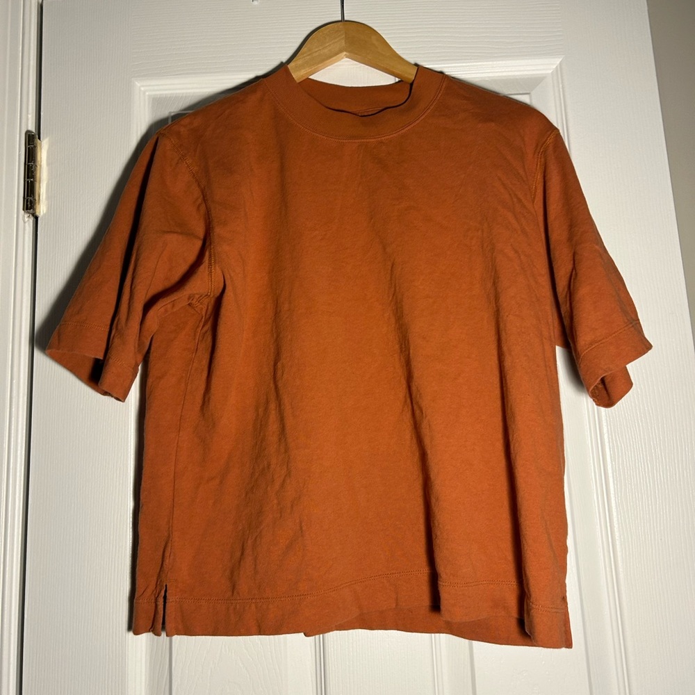 Orange t-shirt Uniqlo